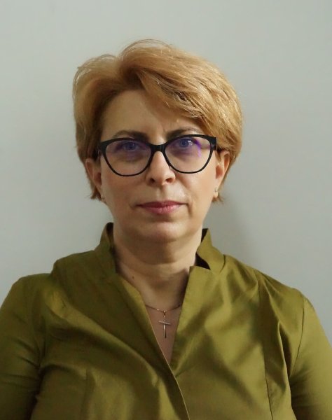 Dr. Mirela Pavelescu