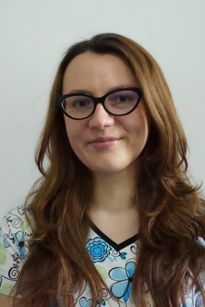 Dr. Alexandra Coroleuca